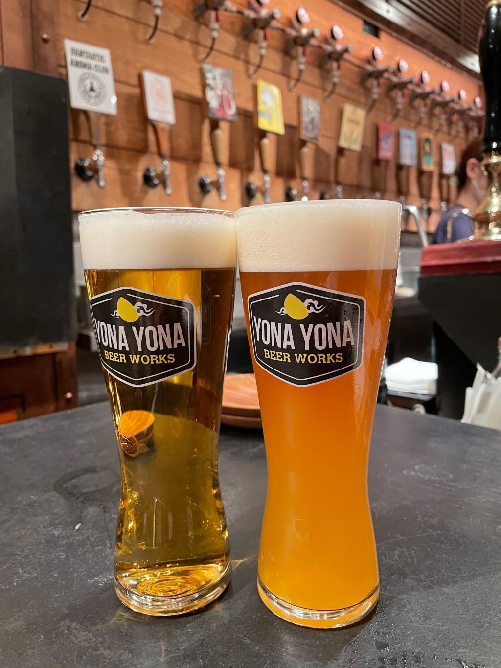 国立競技場から25分の距離にあるYONA YONA BEER WORKS 青山店—おすすめクラフトビール体験